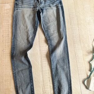 BKE Women's Skinny Jeans in Faded Blue